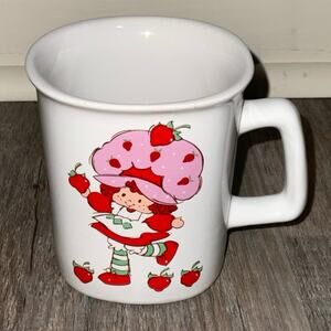 VTG VINTGE AMERICAN GREETINGS STRAWBERRY SHORTCAKE DESIGNERS COLLECTION MUG